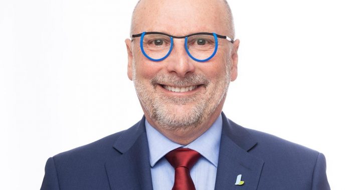 Le chef de Parti Laval, Michel Trottier, annonce son départ