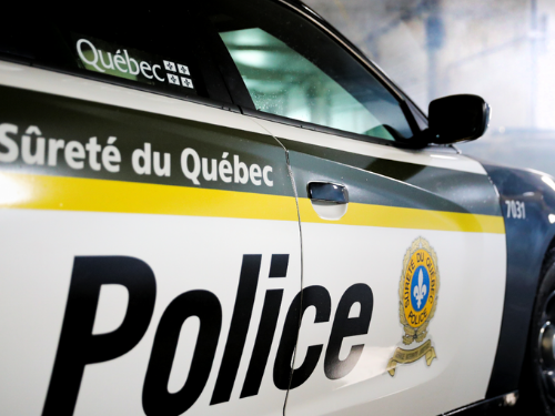 Un véhicule ciblé par des coups de feu à Laval