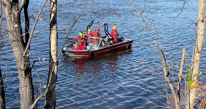 Le poupon disparu dans la rivière des Mille-Îles retrouvé sans vie